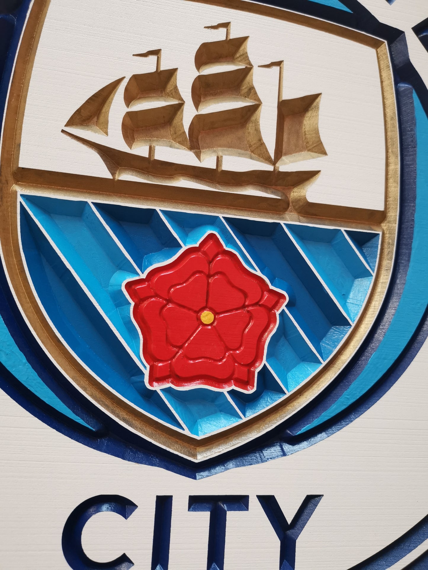Manchester City Carved & painted team crest