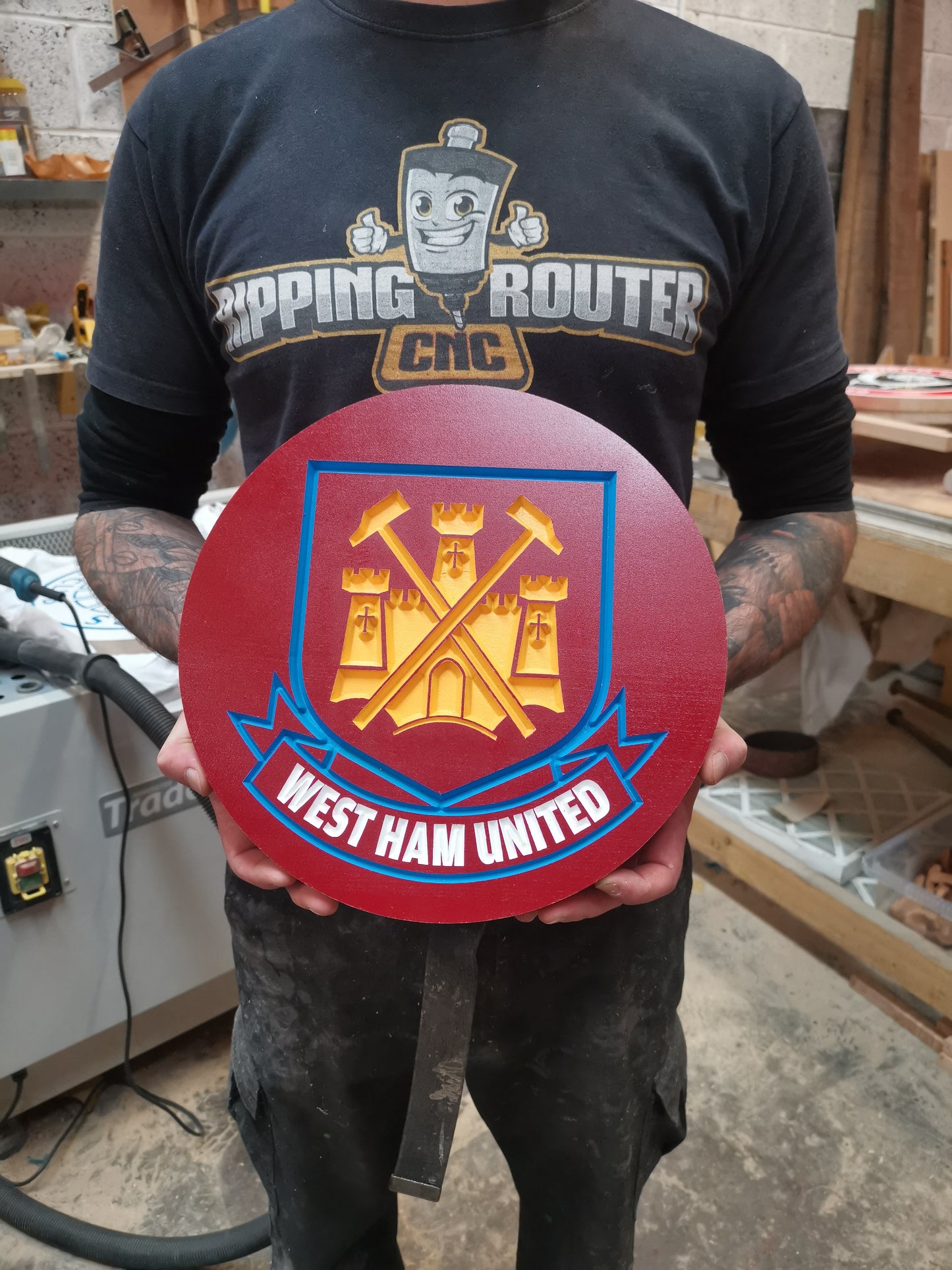 West Ham United Carved & painted team crest