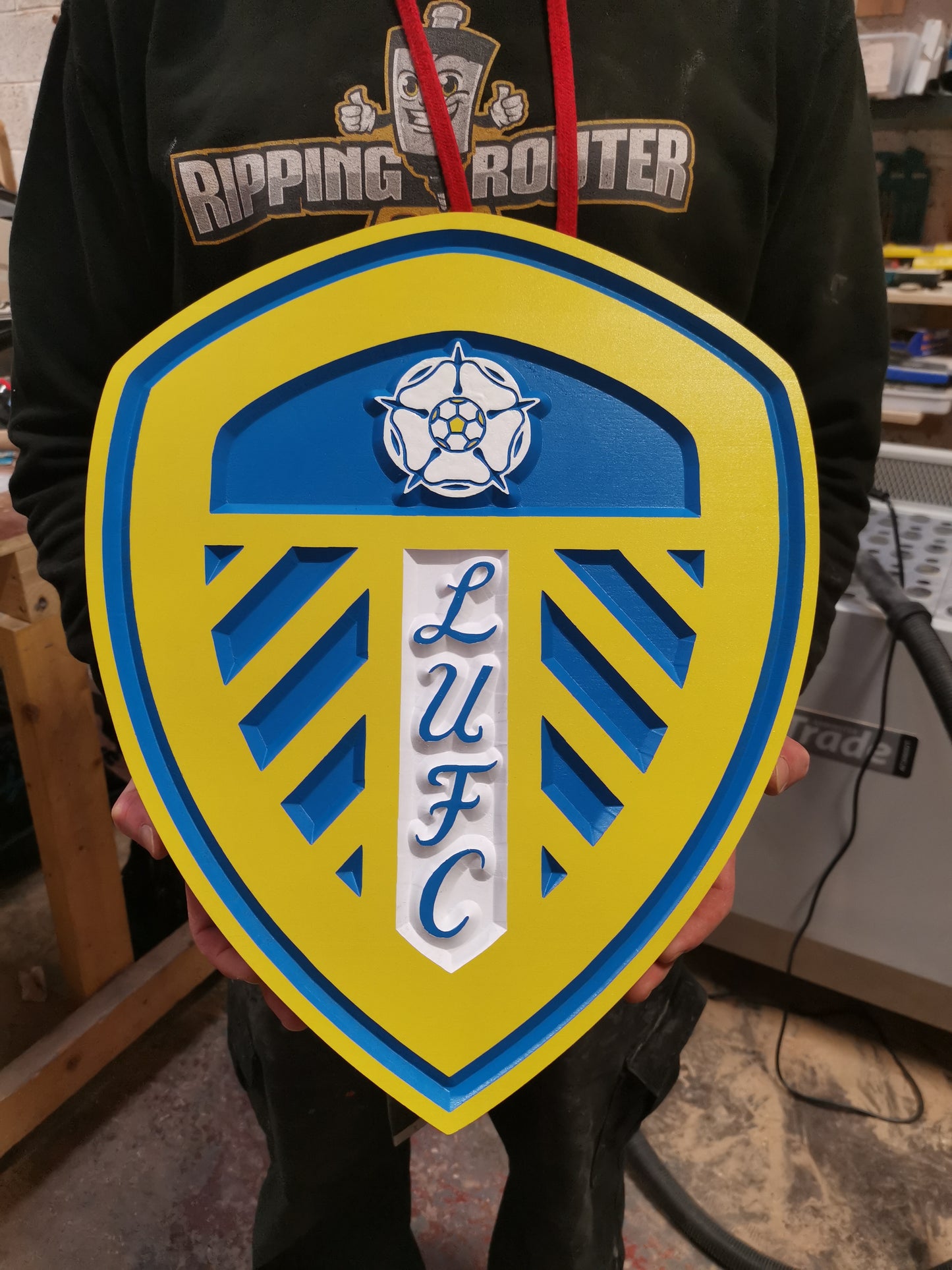 Leeds United FC Carved & painted team crest